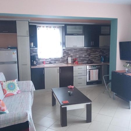 Sunny Apartment Саранда Экстерьер фото